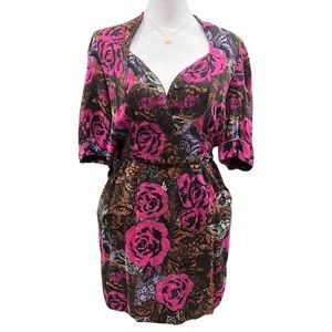 Vintage floral mini dress with pockets